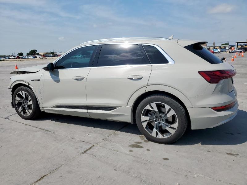 WA1AAAGEXNB023977 Audi E-tron Pre