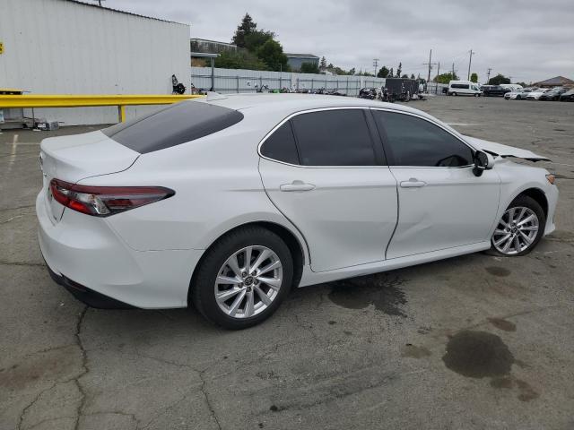 4T1C11AK2PU105752 Toyota CAMRY LE