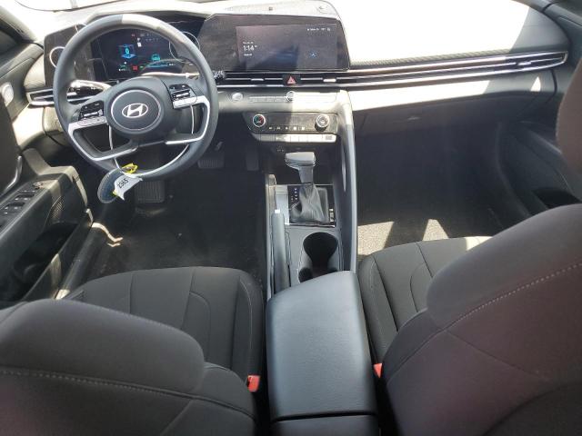 KMHLM4DG1RU697941 Hyundai ELANTRA SE