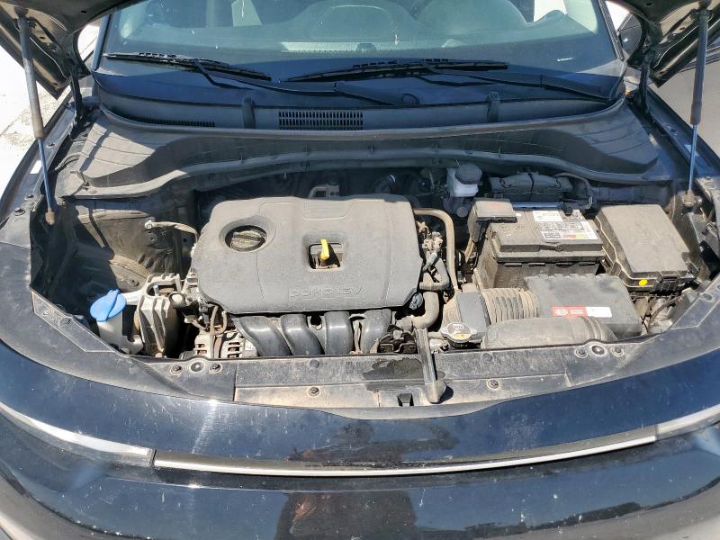 KNDJ23AU1M7142114 KIA SOUL LX