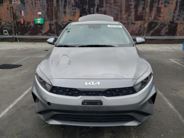 3KPF24AD8PE520347 KIA FORTE LX