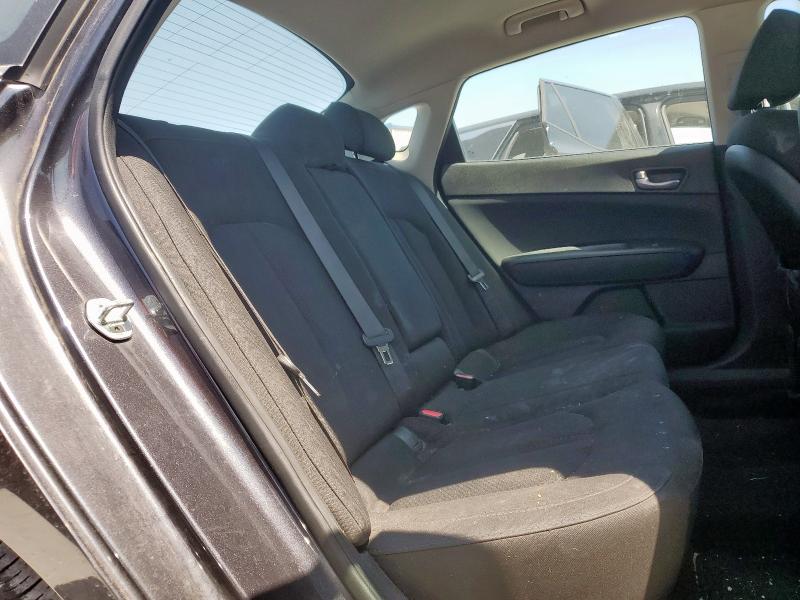 5XXGT4L36HG137456 KIA Optima Lx