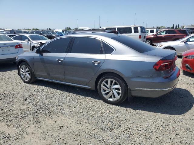 1VWBA7A38JC043764 Volkswagen PASSAT SE