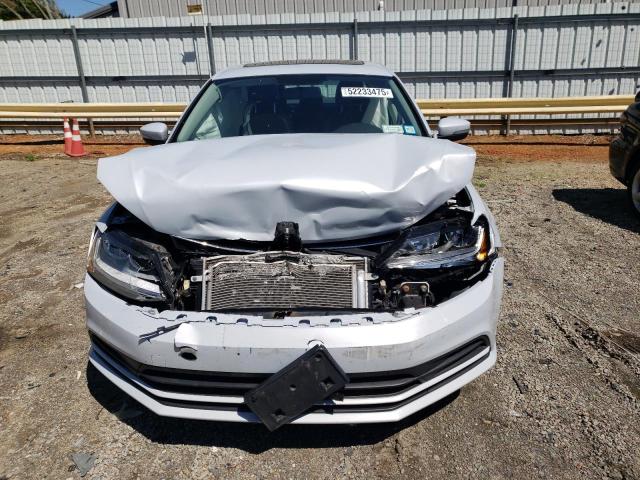 3VWDB7AJ4JM258061 Volkswagen JETTA SE