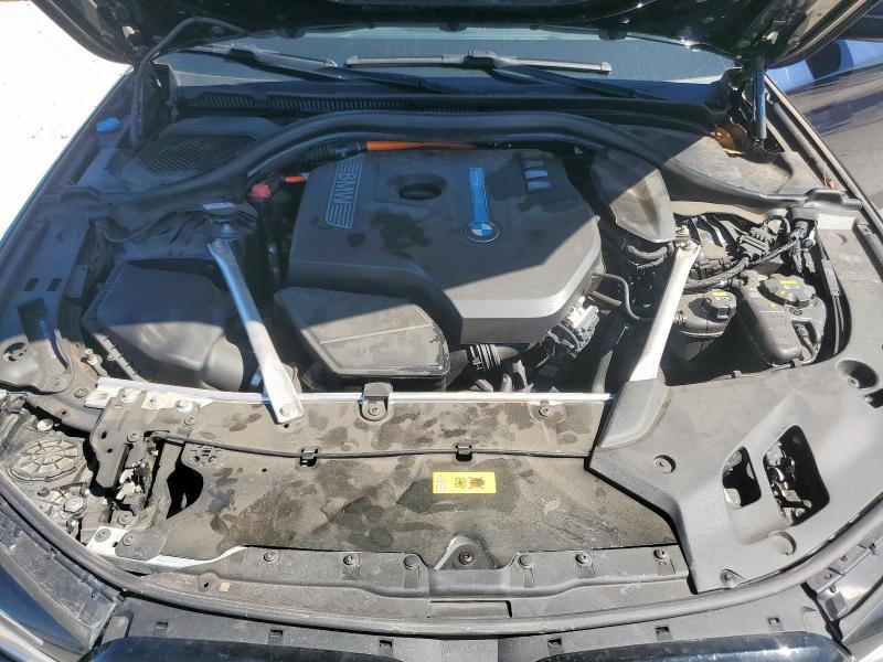 WBAJA9C55JB250804 BMW 530e