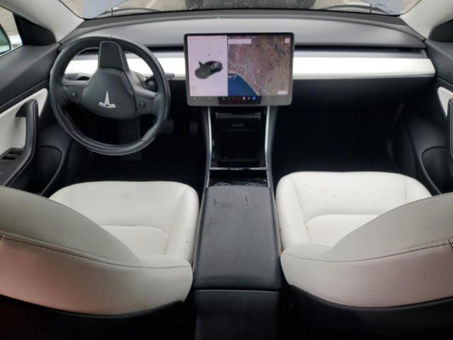 5YJ3E1EB8JF085672 Tesla MODEL 3