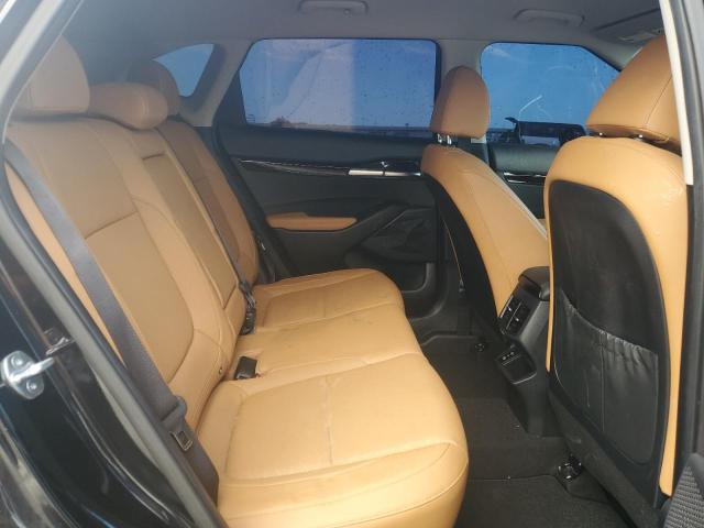 KNDER2AA2R7498687 KIA SELTOS EX