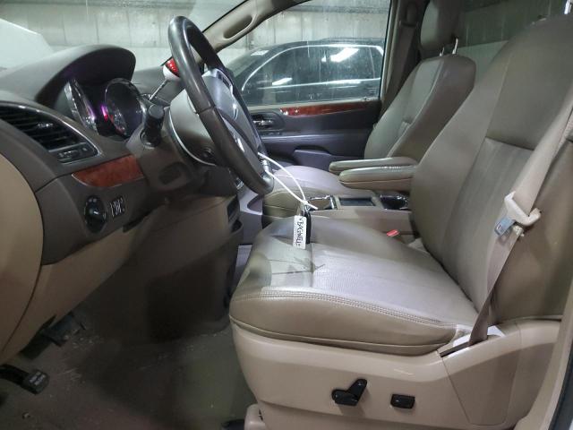 2C4RC1CG9FR563298 Chrysler TOWN & COU