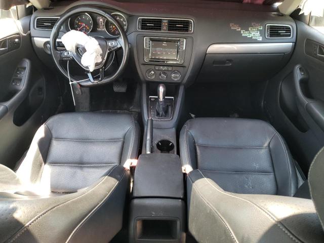 3VWDB7AJ4JM258061 Volkswagen JETTA SE