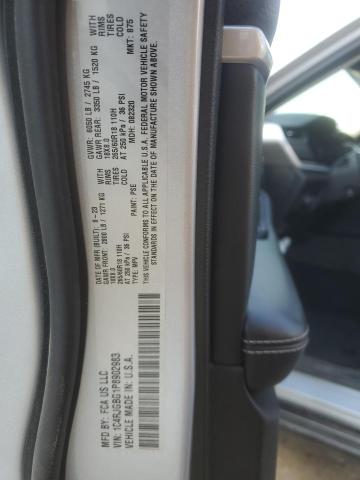 1C4RJGBG1P8902983 Jeep Grand Cher