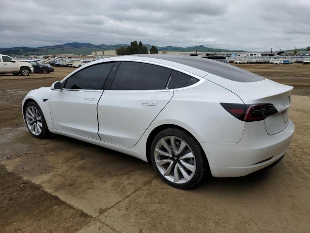 5YJ3E1EA8JF164993 Tesla 2018