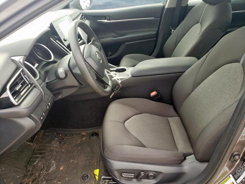 4T1C11AK9PU184370 Toyota CAMRY LE