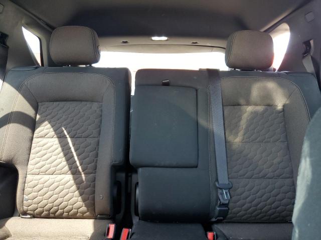 2GNAXSEV9J6224898 Chevrolet EQUINOX LT