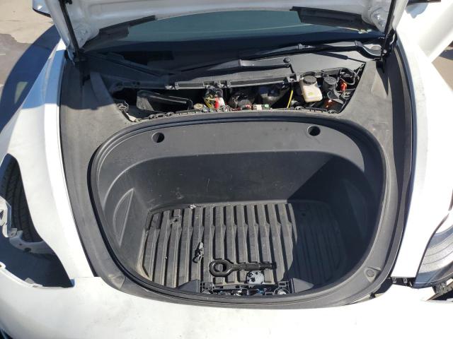 5YJ3E1EA8PF418579 Tesla MODEL 3