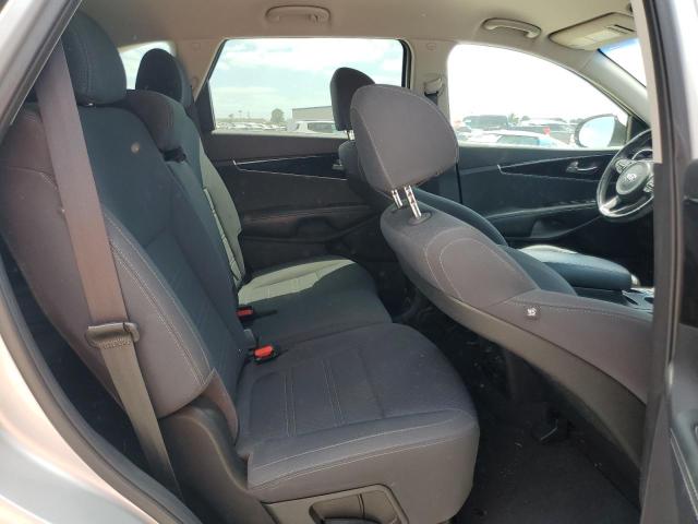 5XYPG4A56JG374684 KIA SORENTO LX
