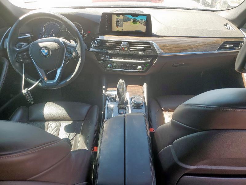 WBAJA9C55JB250804 BMW 530e