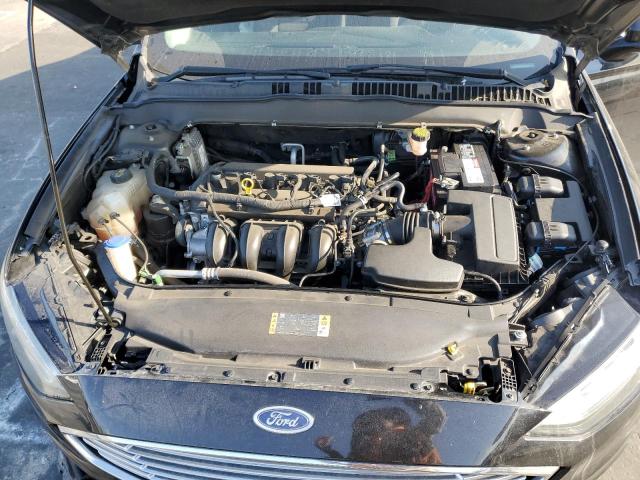 3FA6P0H70JR159518 Ford FUSION SE