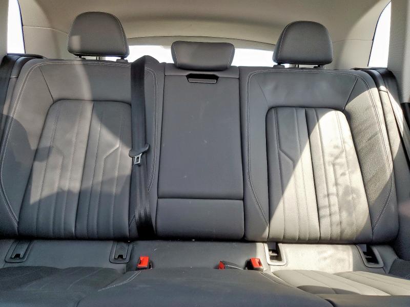 WA1AAAGEXNB023977 Audi E-tron Pre