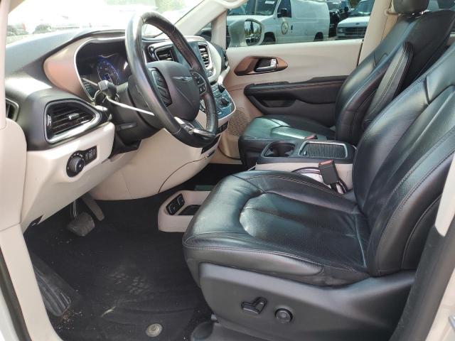 2C4RC1EG5HR622590 Chrysler 2017