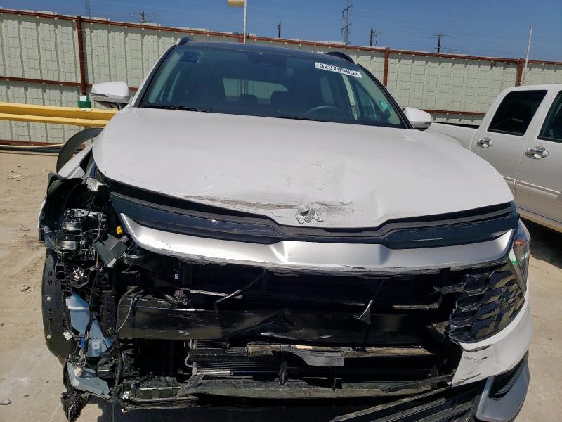 5XYK33DF6SG288667 KIA SPORTAGE E