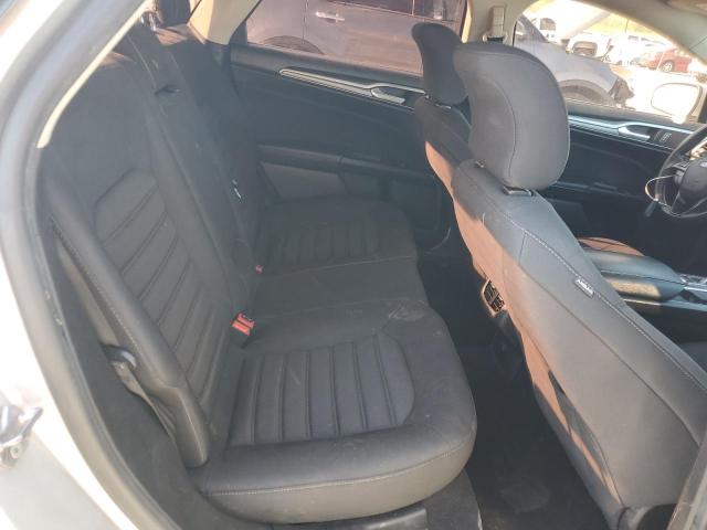 3FA6P0HD9KR171738 Ford FUSION SE