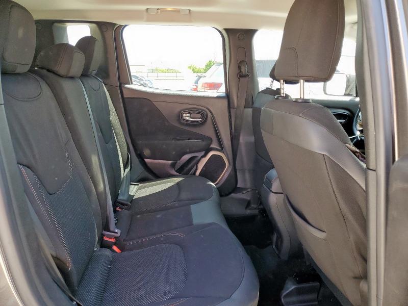 ZACCJABT6GPD23996 Jeep RENEGADE L