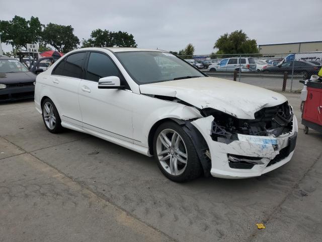 WDDGF4HB1EA957805 Mercedes-Benz C 250