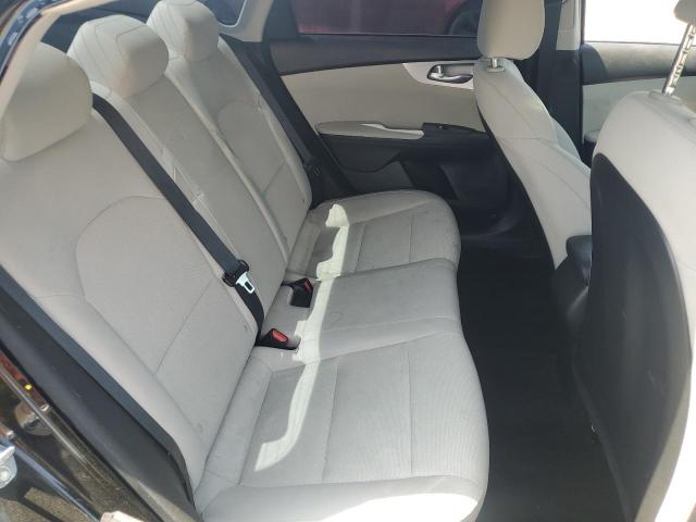 3KPF24AD6PE507421 KIA FORTE LX
