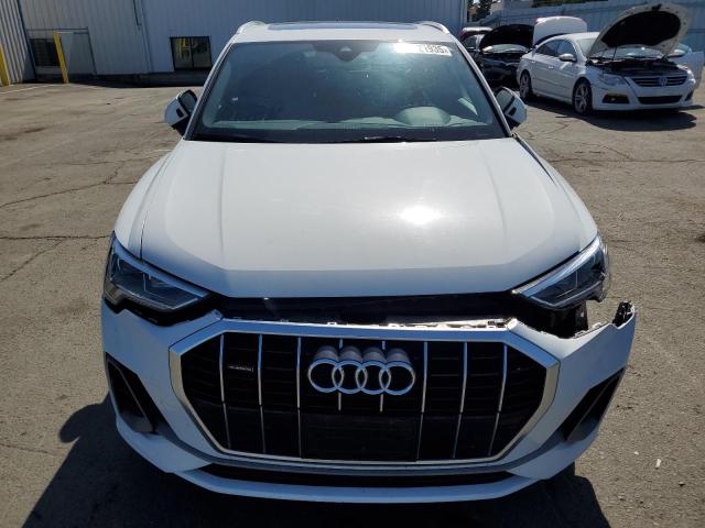 WA1EECF36M1129591 Audi Q3 PREMIUM