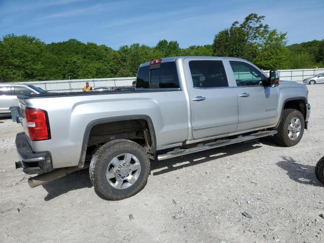 1GT12TEY5JF105565 GMC Sierra K2500 Slt