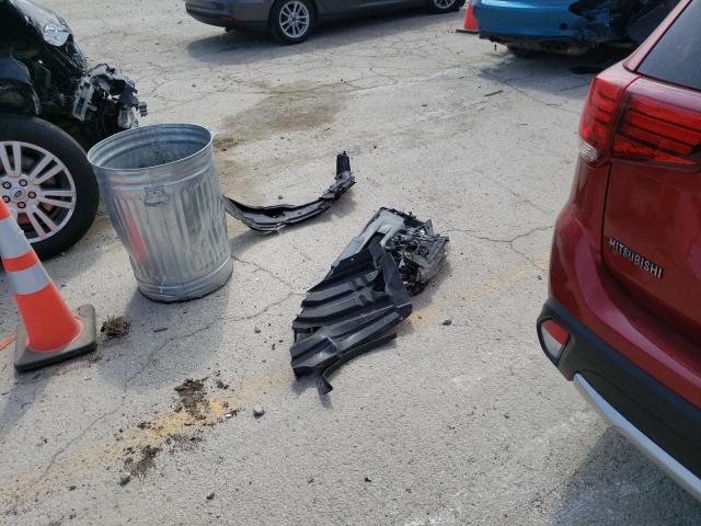JA4AD2A30HZ066627 Mitsubishi Outlander Es