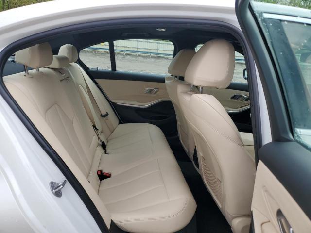 3MW5R7J09M8C17672 BMW 330XI