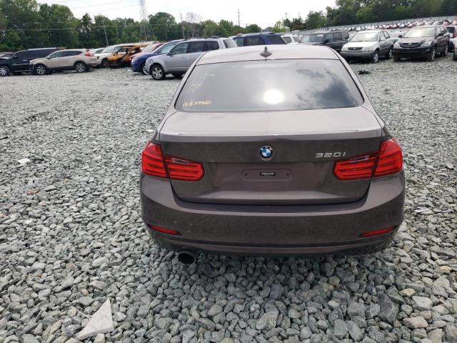WBA3B1C57EPV79021 BMW 320 I