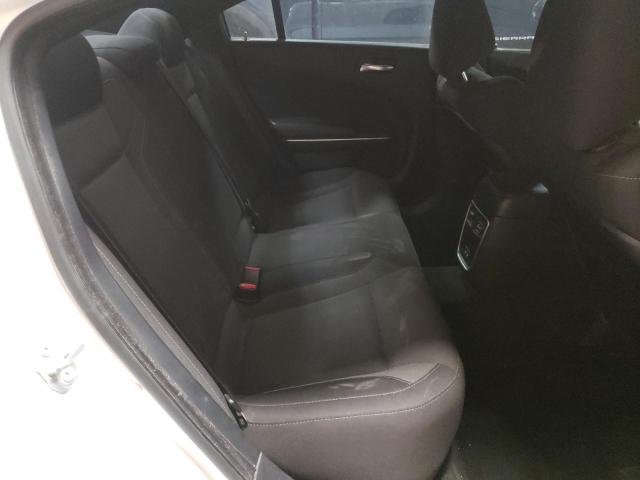 2C3CDXHG9FH845028 Dodge Charger Sxt