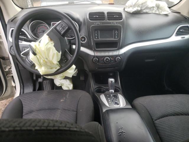 3C4PDCBB1KT833525 Dodge JOURNEY SE