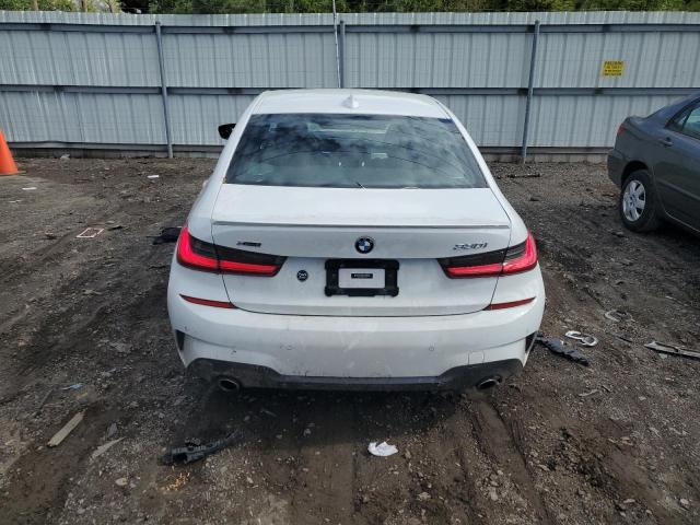 3MW5R7J06L8B27040 BMW 330XI