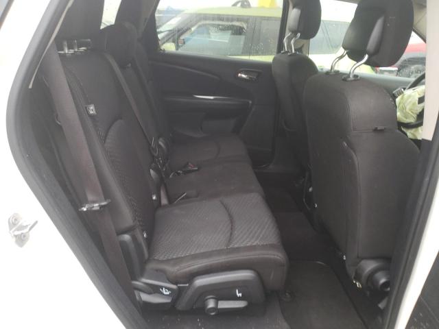 3C4PDCBB1KT833525 Dodge JOURNEY SE