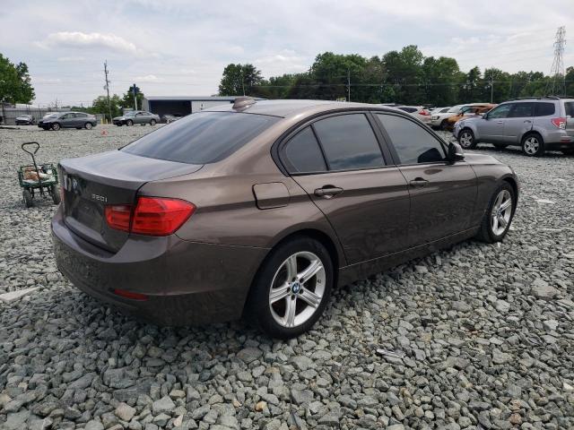 WBA3B1C57EPV79021 BMW 320 I