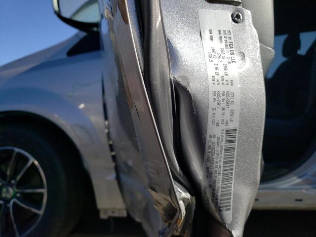 2C4RDGBG4JR220117 Dodge Grand Caravan Se