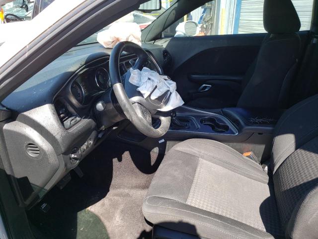2C3CDZAGXJH314483 Dodge Challenger Sxt