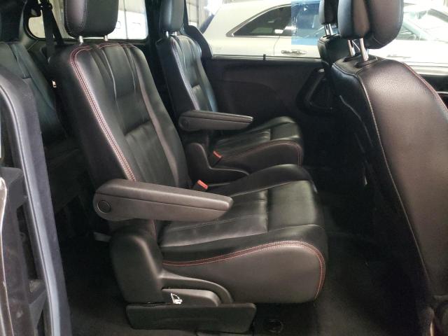 2C4RDGEG0JR298907 Dodge Grand Caravan Gt