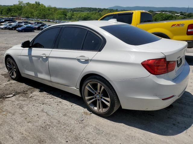 WBA3B5C53FF961125 BMW 328 Xi Sulev