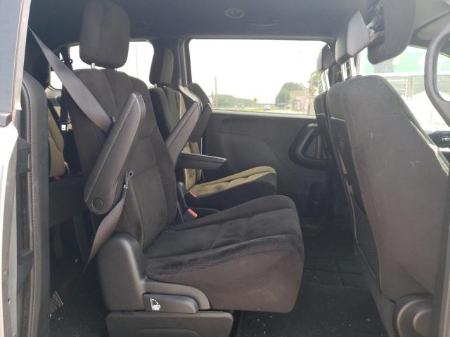 2C4RDGBG7FR543035 Dodge Grand Caravan Se