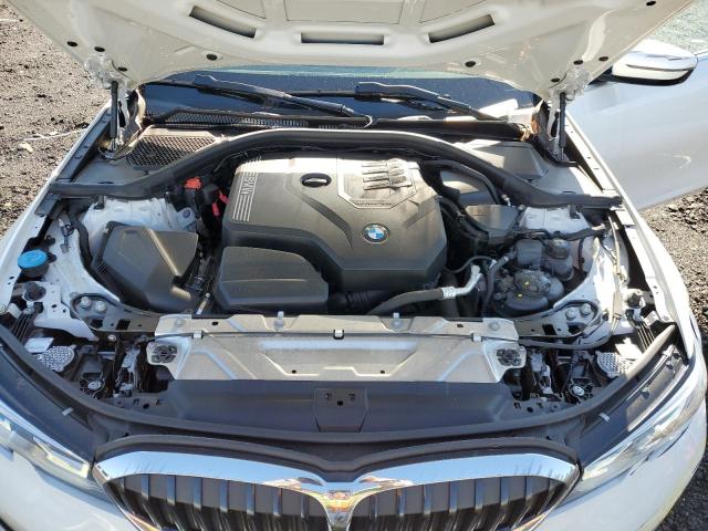 3MW5R7J00M8C01425 BMW 330XI