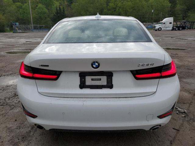 3MW5R7J09M8C17672 BMW 330XI
