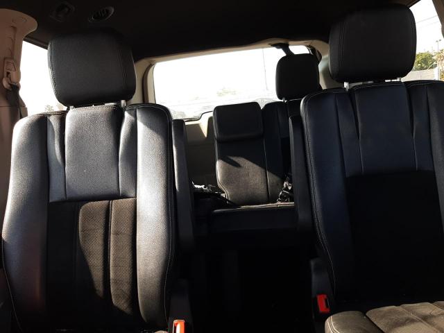 2C4RDGCG2HR699985 Dodge Grand Caravan Sxt