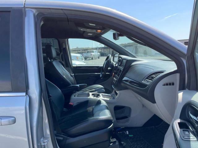 2C4RDGCG7KR530004 Dodge Grand Caravan Sxt