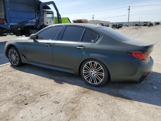 WBAJA9C58JB033215 BMW 530e