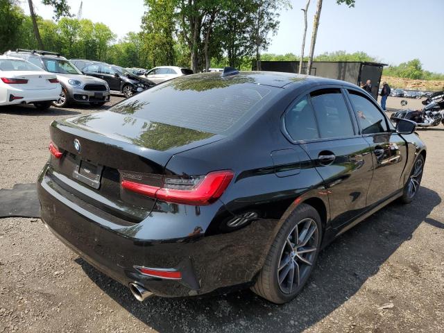 WBA5R7C57KAE82992 BMW 330XI