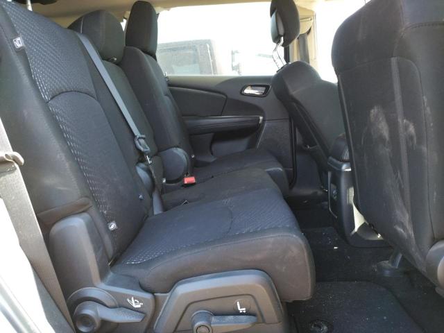 3C4PDCBB2KT845604 Dodge JOURNEY SE